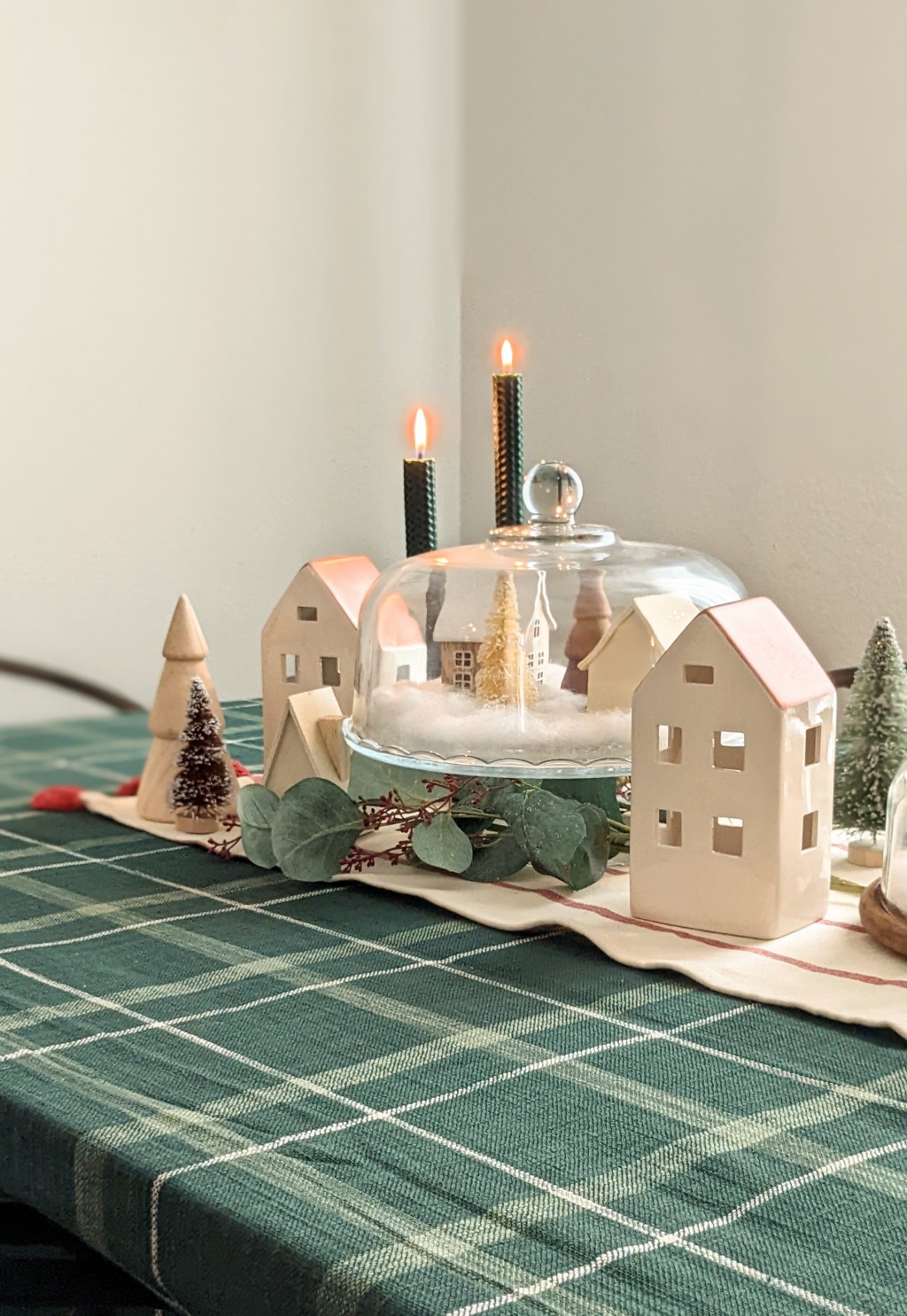 Minimal Christmas Village&nbsp;Tablescape